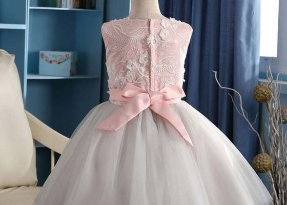 Gorgeous Cotton Kids Flower Girl Dresses / Baby Smocked Luxury Flower Girl Dresses